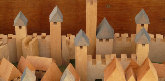 Best Eco-Friendly Toys: Choose the Products Made from Wood