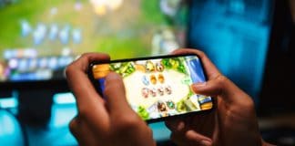 Smartphones for Mobile Gaming